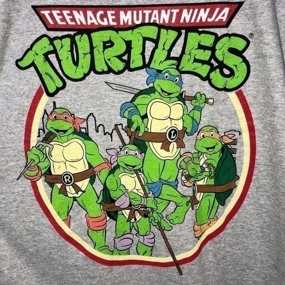 Nickelodeon Other - 🚦Teenage Mutant Ninja Turtles Gray Heather T-shirt
